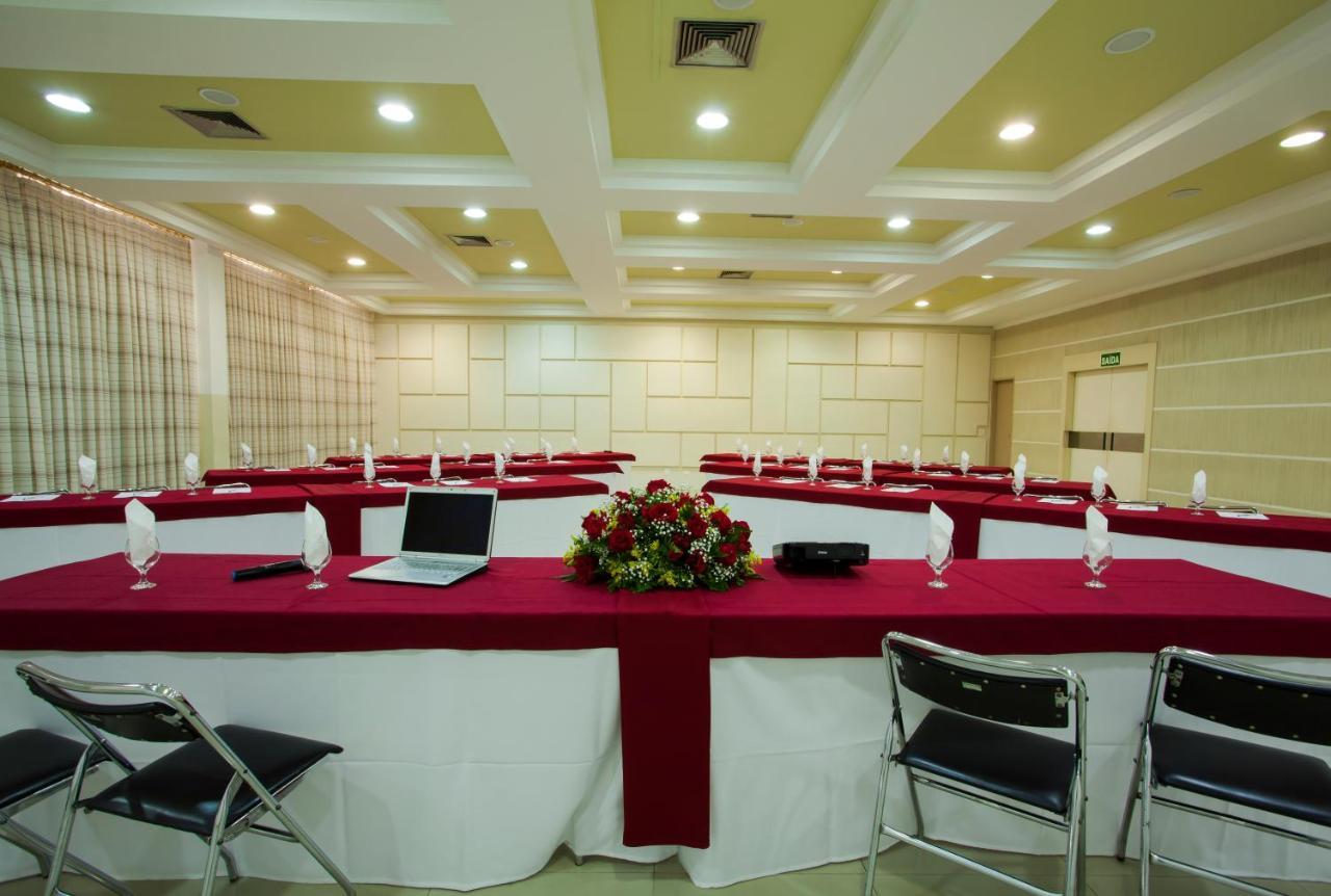 Hotel Nikko Κουριτίμπα Εξωτερικό φωτογραφία
